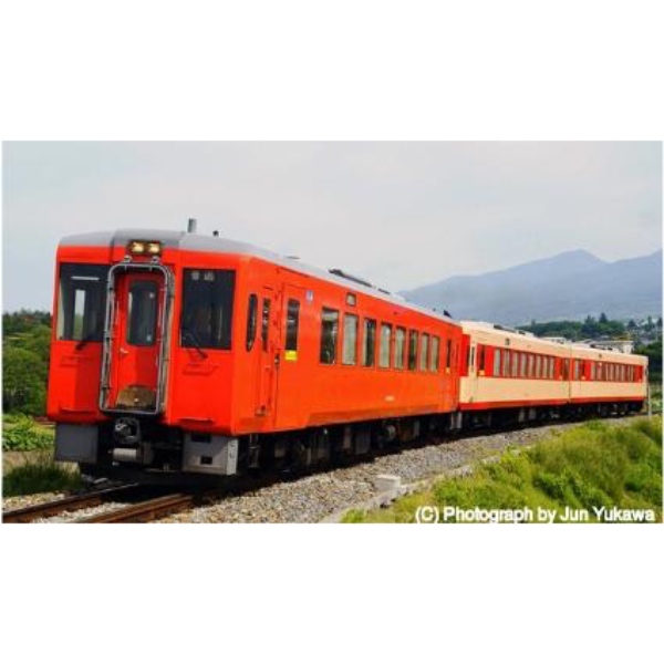 鉄道模型 :: KATO（カトー）_10-1169_キハ110系100番台 国鉄色 3両 